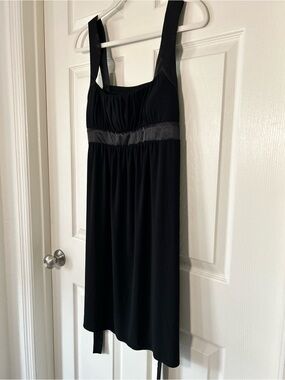 dressbarn Black Satin Trim Sleeveless Evening Dress - Size 10